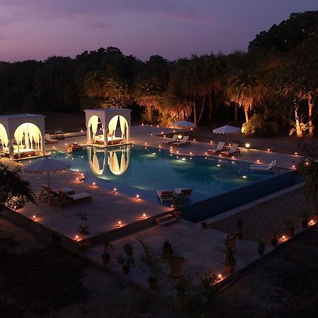Shahpura Bagh Hotel Bagian luar foto