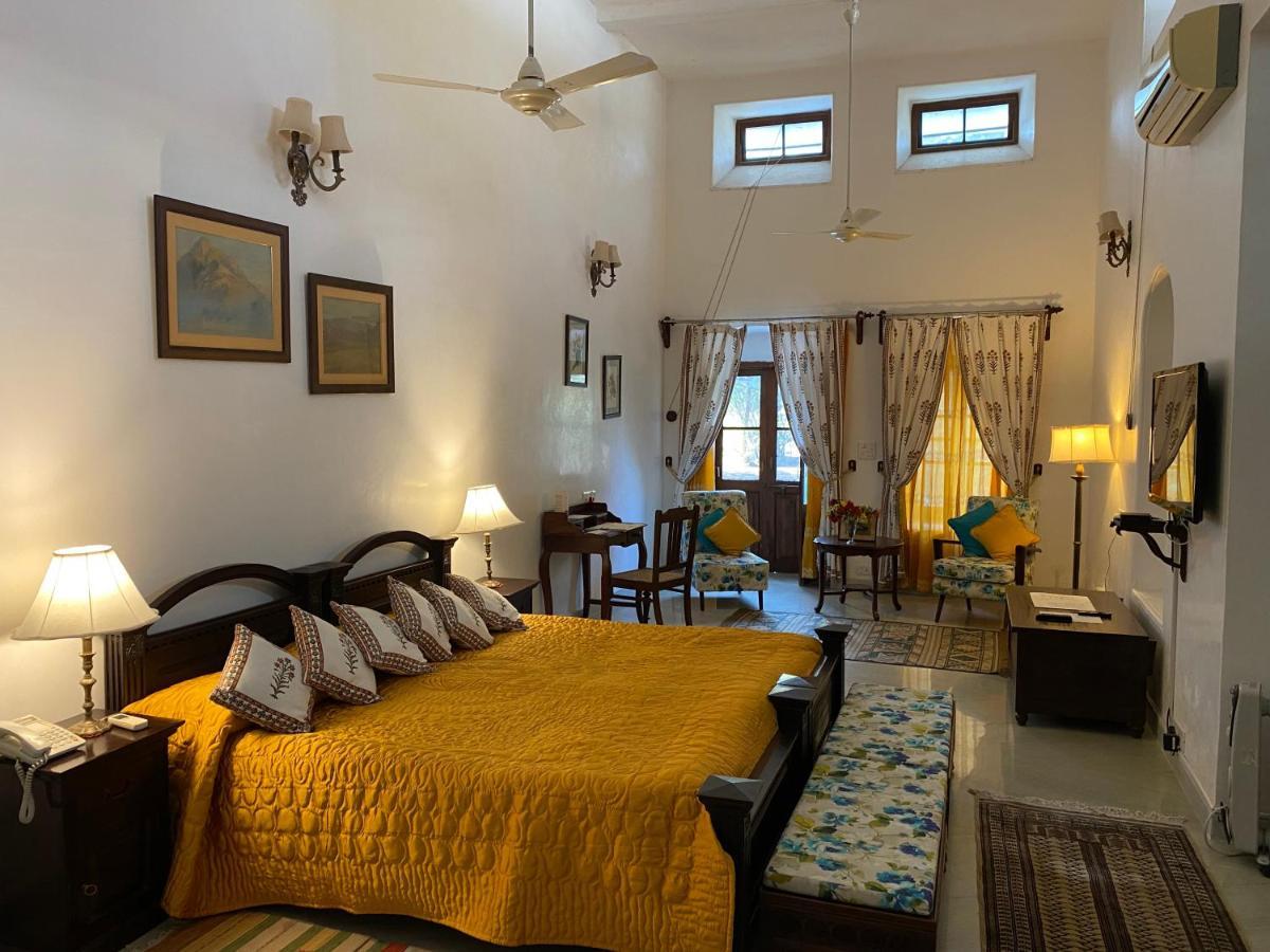 Shahpura Bagh Hotel Bagian luar foto